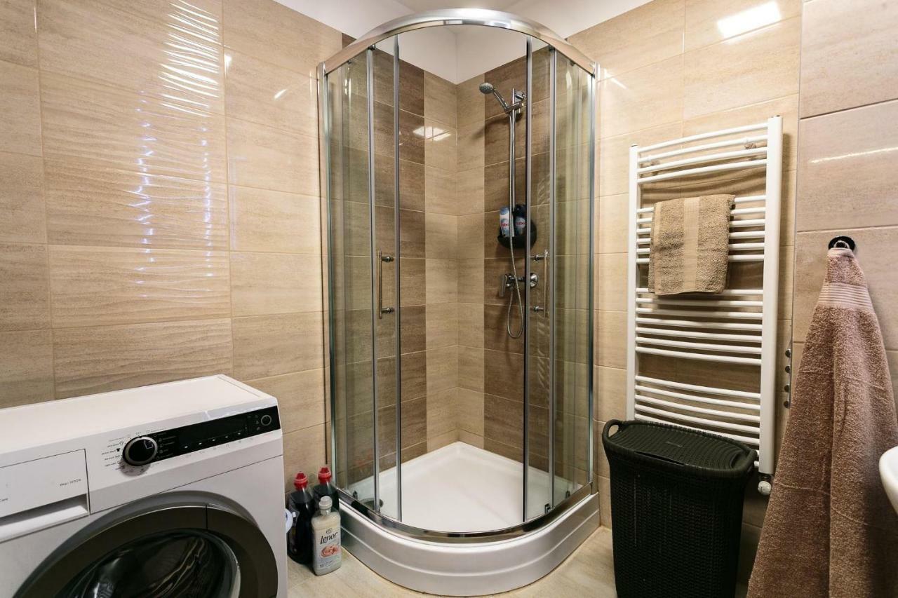 Doczy Private Apartment Debrecen Dış mekan fotoğraf